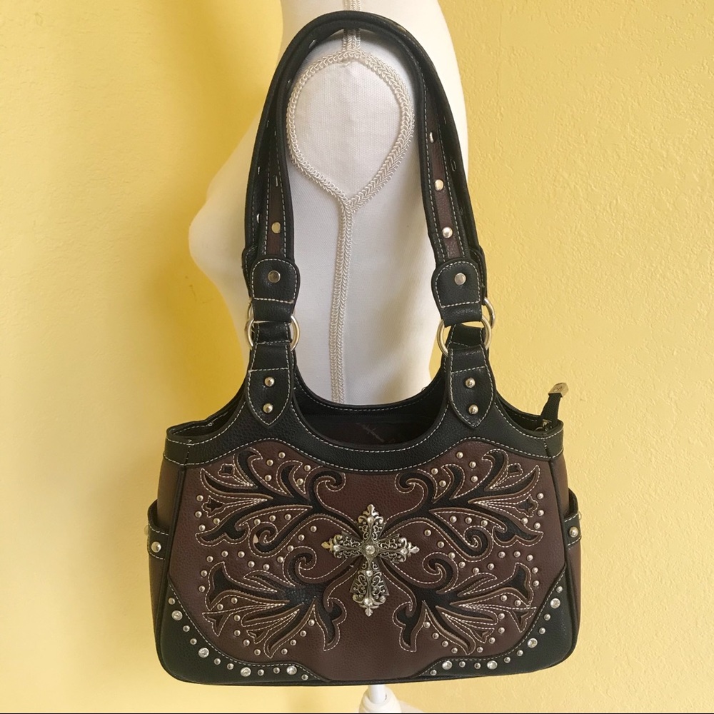 P & G Collection Western Brown and Black Bag